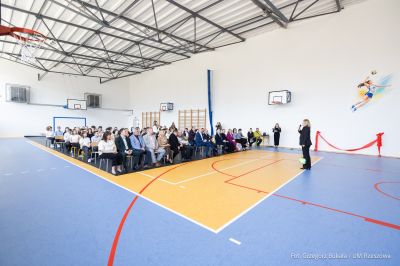 zdjęcie z uroczystego otwarcia hali sportowej w Szkole Podstawowej nr 16 w Rzeszowie, fot. Grzegorz Bukała, Urząd Miasta Rzeszowa